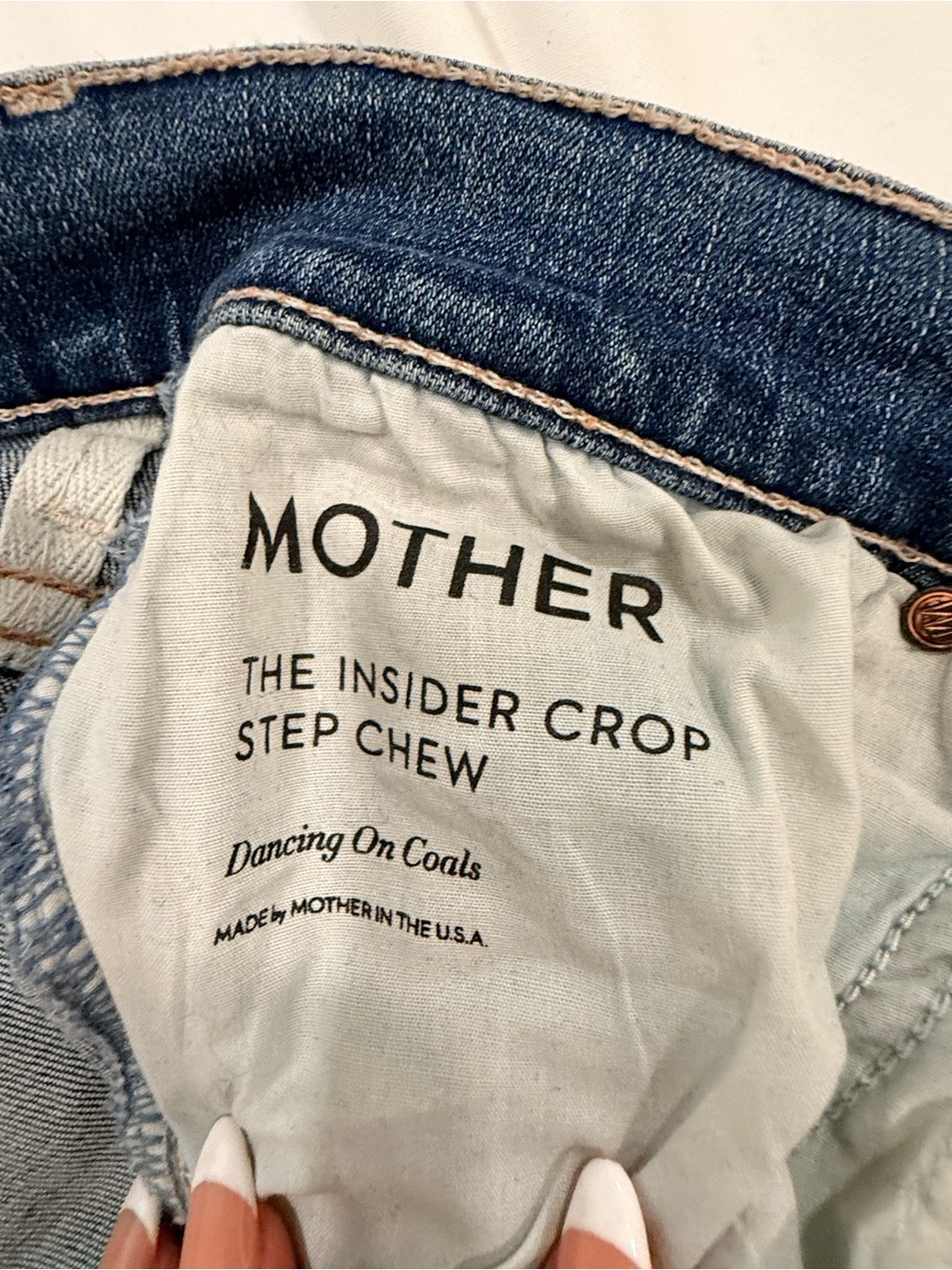 MOTHER The Insider Crop Step Chew Distressed Cropped Flare Jeans - Picture 8 of 11